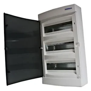 Expressz kézbesítés SchrackBK 36modul (3x12P) falon kívüli műanyag kiselosztó füstszínű ajtóval,IP40, BK080103